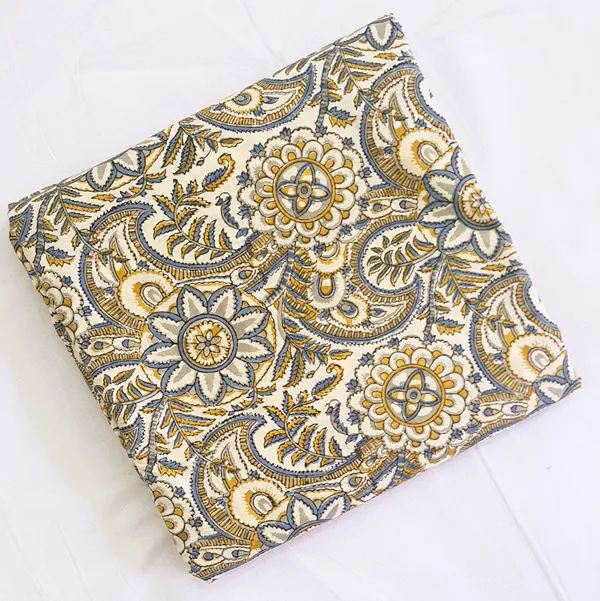 Bagru_Print_Multicolor_Floral_Print_Cotton_Cambric_Fabric