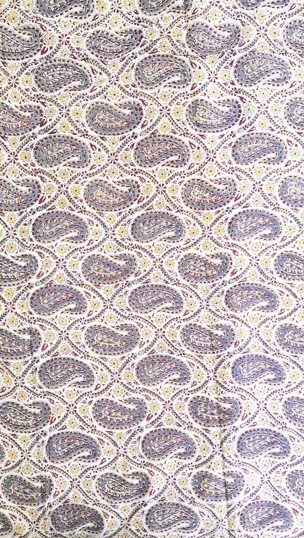 Bagru_Print_Multicolor_Paisley_Print_Cotton_Cambric_Fabric