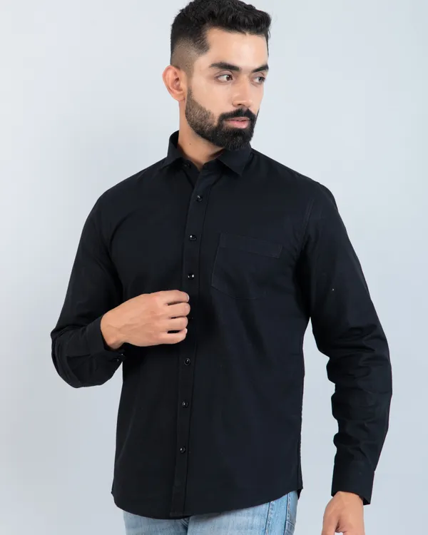 Classic_Men's_Black_Pure_Cotton_Casual_Shirt_in_Smart_Fit_with_Spread_Collar