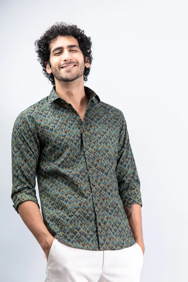 Bottle_Green_Fashionable_Print_Regular_Fit_Soft_and_Comfortable_Cotton_Shirt