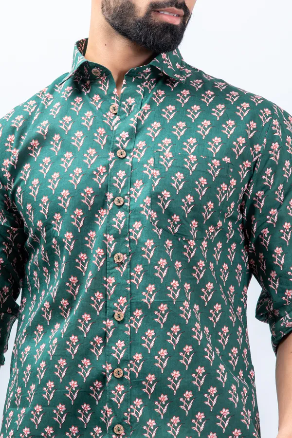 Dark_Green_Floral_Print_Full_Sleeves_Casual_Shirt_Soft_Comfortable_With_Spread_Collar