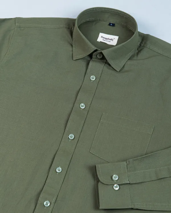 Pure_Cotton_Men's_Military_Green_Casual_Shirt_Regular_Fit_with_Spread_Collar