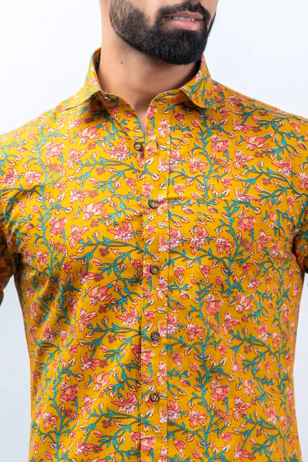 Mustard_Yellow_Floral_Print_Regular_Fit_Cotton_Casual_Shirt_With_Spread_Collar_&_Full_Sleeves
