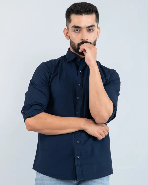 Modern_Classic_Navy_Blue_Pure_Cotton_Casual_Shirt_with_Curved_Hemline_and_Spread_Collar