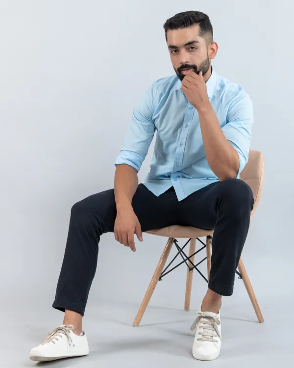 Modern_Sky_Blue_Pure_Cotton_Mens_Casual_Shirt_for_Everyday_Comfort