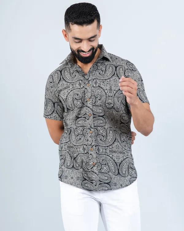 All-Over_Paisley_Black_Casual_Cotton_Shirt_for_Men's_Regular_Fit