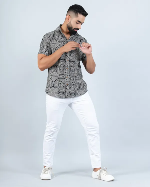All-Over_Paisley_Black_Casual_Cotton_Shirt_for_Men's_Regular_Fit