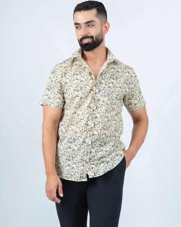 Cream_Paisley_Print_Half_Sleeve_Soft_Cotton_Summer_Shirt_with_Spread_Collar