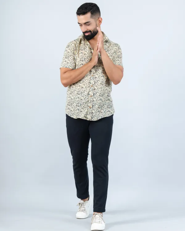Cream_Paisley_Print_Half_Sleeve_Soft_Cotton_Summer_Shirt_with_Spread_Collar