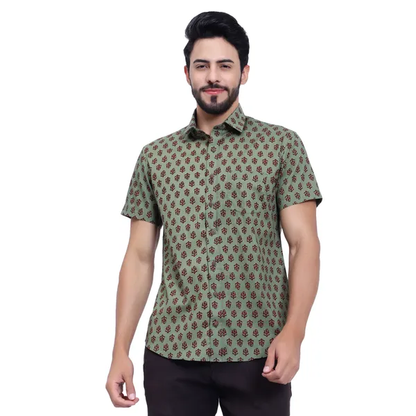 Green_Half_Sleeve_Cotton_Shirt_Relaxed_Fit_Floral_Print_With_Stylish_Spread_Collar_Summer_Shirt