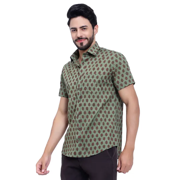 Green_Half_Sleeve_Cotton_Shirt_Relaxed_Fit_Floral_Print_With_Stylish_Spread_Collar_Summer_Shirt