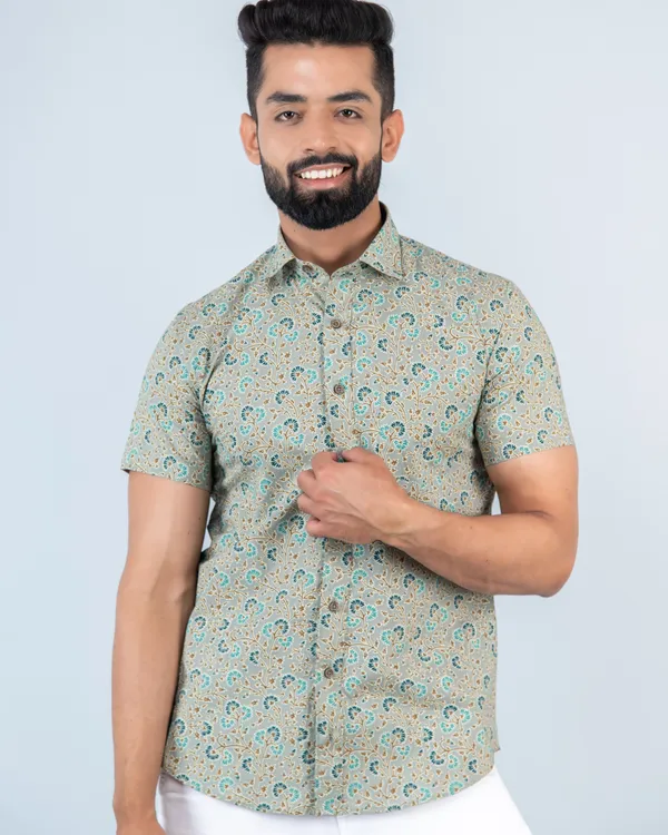 Khadi_Floral_Print_Half_Sleeves_Premium_Cotton_Regular_Fit_Shirt_With_Spread_Collar