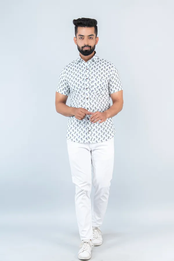 Lavender_Floral_Print_Half_Sleeves_Premium_Cotton_Regular_Fit_Shirt_With_Spread_Collar