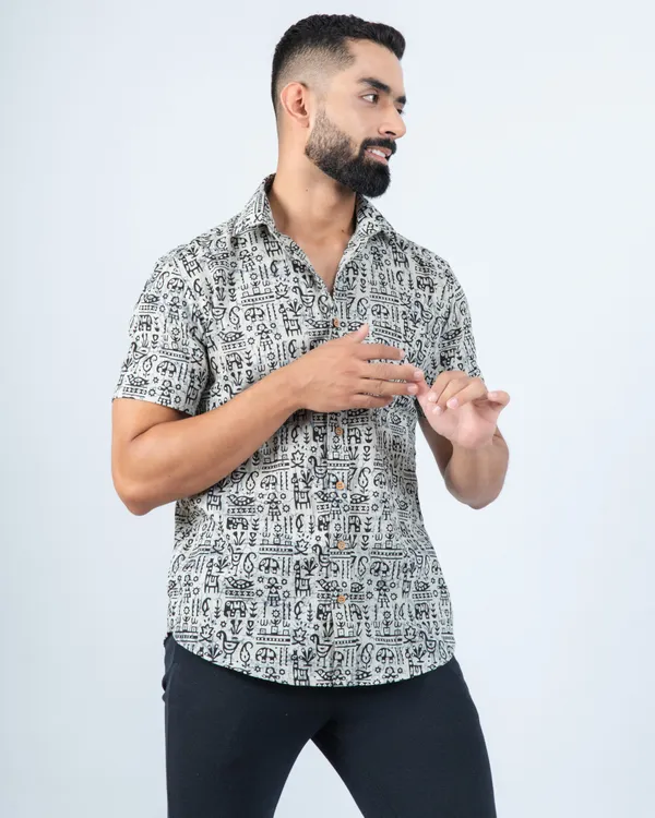 Abstract_Print_Off_White_Cotton_Shirt_in_Smart_Fit_and_Curved_Hemline
