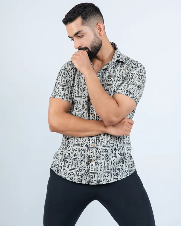 Abstract_Print_Off_White_Cotton_Shirt_in_Smart_Fit_and_Curved_Hemline