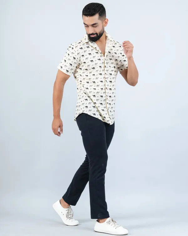 Camel_Caravan_Off_White_Casual_Pure_Cotton_Shirt_Comfort_Fit