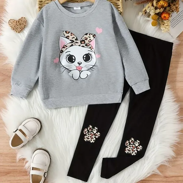 Grey_-_T-Shirt_&_Jogger_Pant_Clothing_Set_For_Baby_Girl_|_Regular_Fit_Polycotton_Full_Sleeves