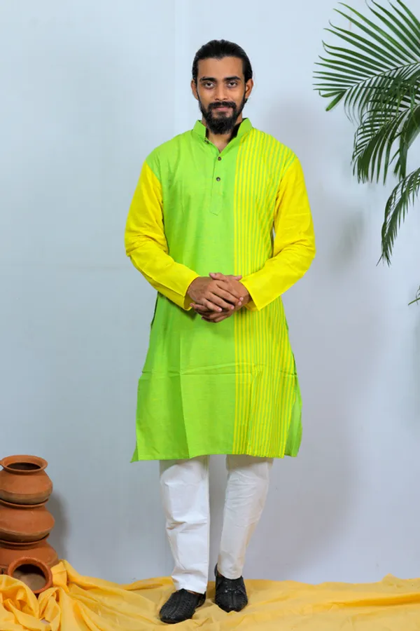 Light_Green_Printed_Full_Sleeve_1Pic_Women'S_Saree_And_1Pic_Men'S_Kurta_For_Couple