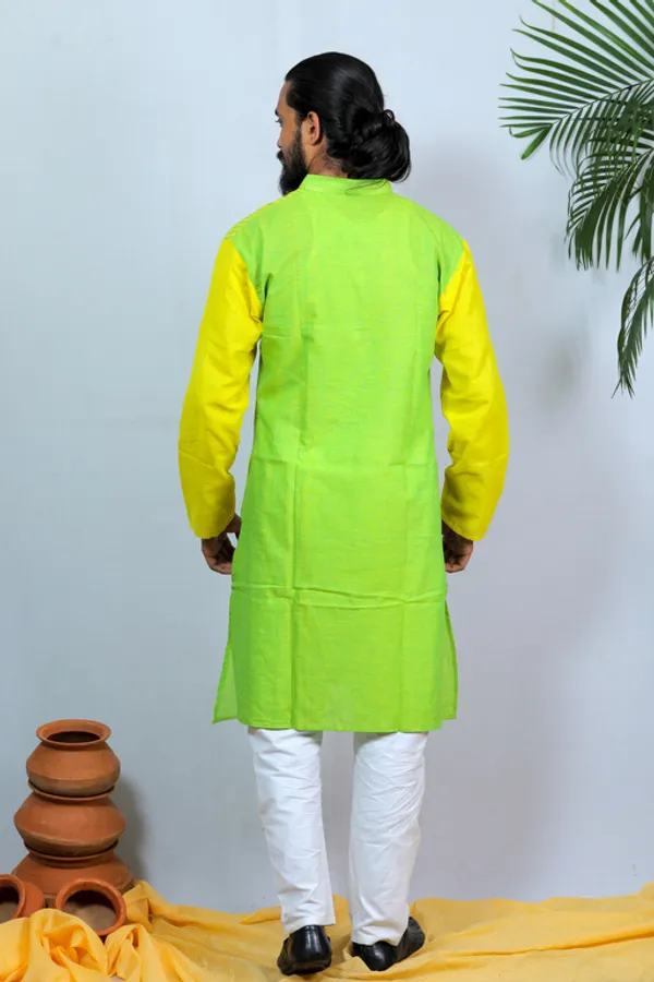 Light_Green_Printed_Full_Sleeve_1Pic_Women'S_Saree_And_1Pic_Men'S_Kurta_For_Couple