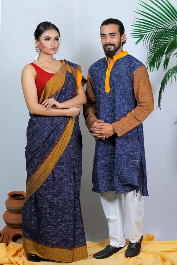 Blue_Printed_Full_Sleeve_1Pic_Women'S_Saree_And_1Pic_Men'S_Kurta_For_Couple