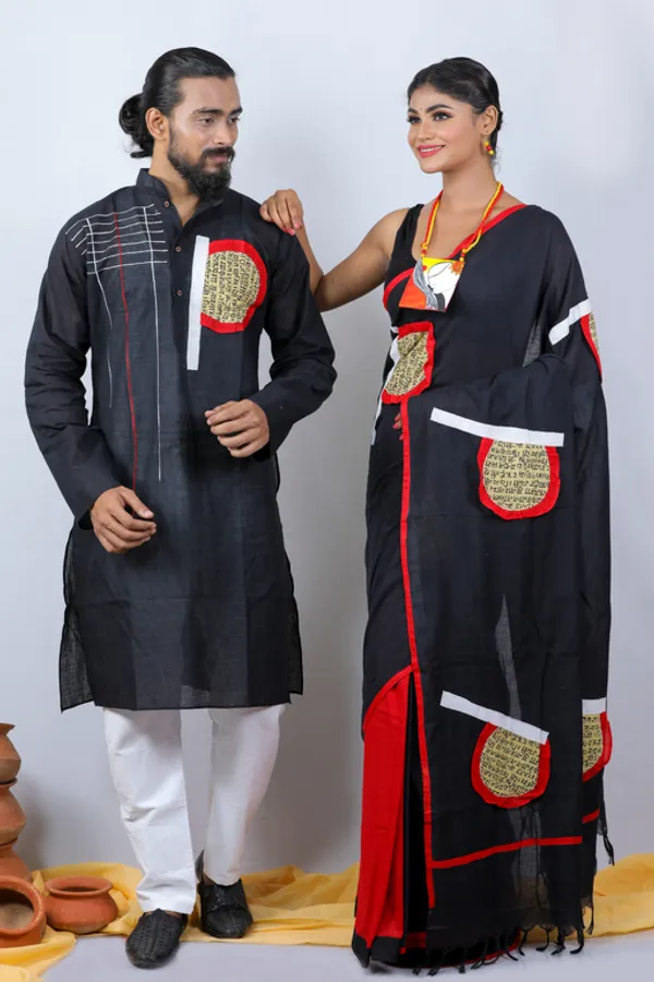 Black_Printed_Full_Sleeve_1Pic_Women'S_Saree_And_1Pic_Men'S_Kurta_For_Couple