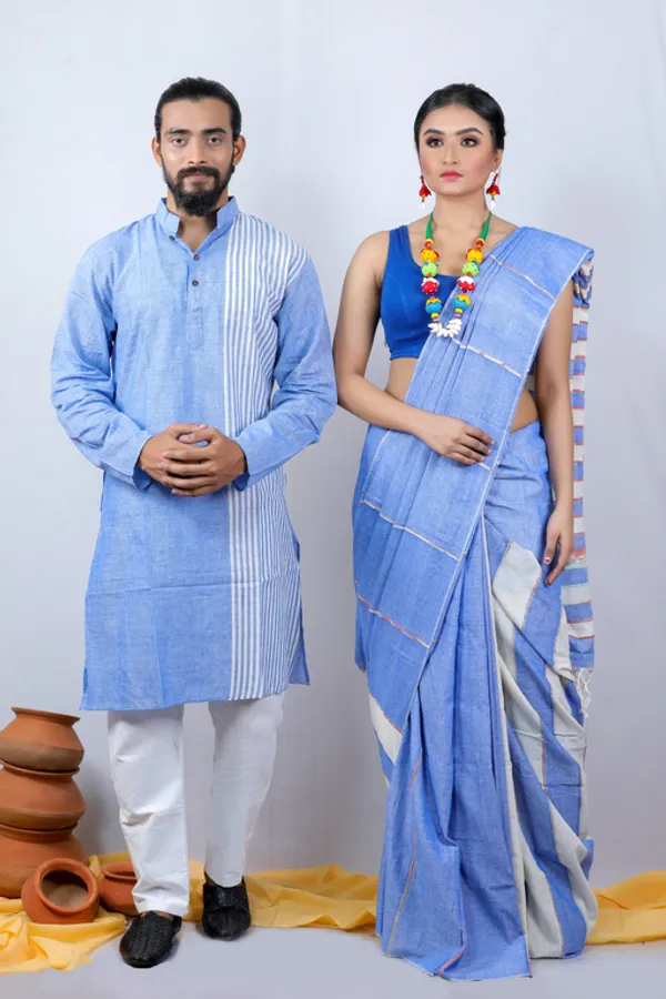 Light_Blue_Printed_Full_Sleeve_1Pic_Women'S_Saree_And_1Pic_Men'S_Kurta_For_Couple