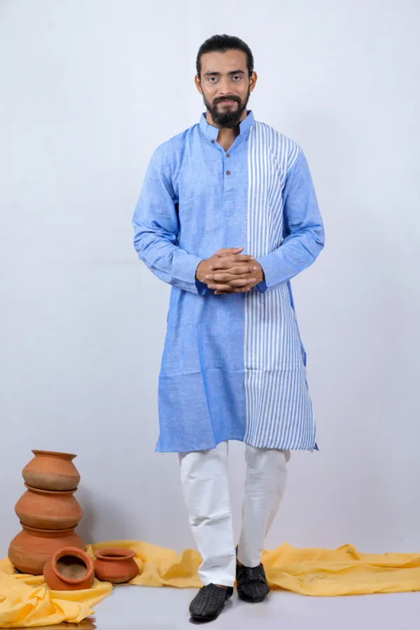 Light_Blue_Printed_Full_Sleeve_1Pic_Women'S_Saree_And_1Pic_Men'S_Kurta_For_Couple