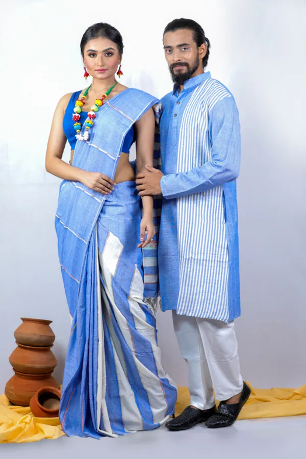 Light_Blue_Printed_Full_Sleeve_1Pic_Women'S_Saree_And_1Pic_Men'S_Kurta_For_Couple