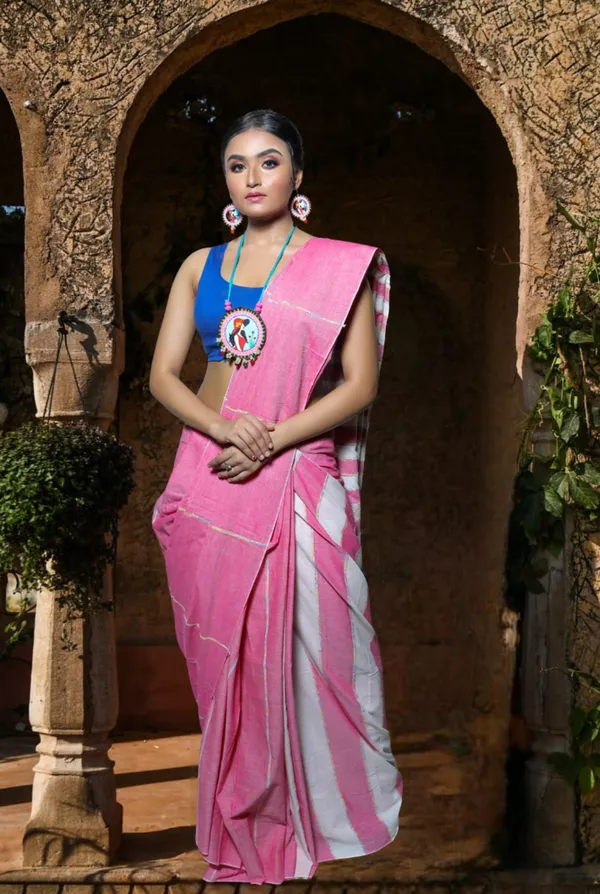 Pink_Self_Design_Full_Sleeve_1Pic_Women'S_Saree_And_1Pic_Men'S_Kurta_For_Couple