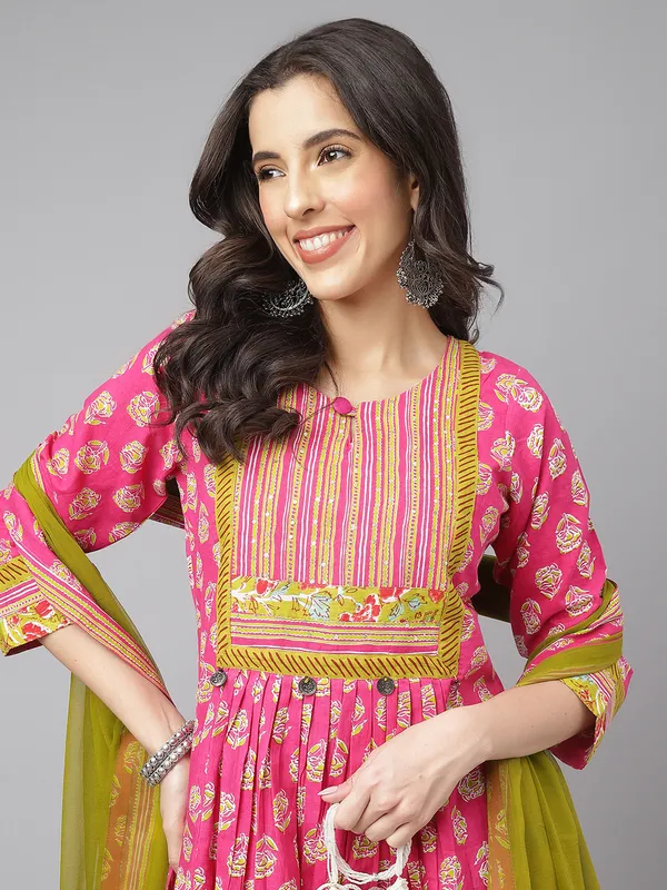 Cotton_Kurta_with_Trouser_&_Dupatta