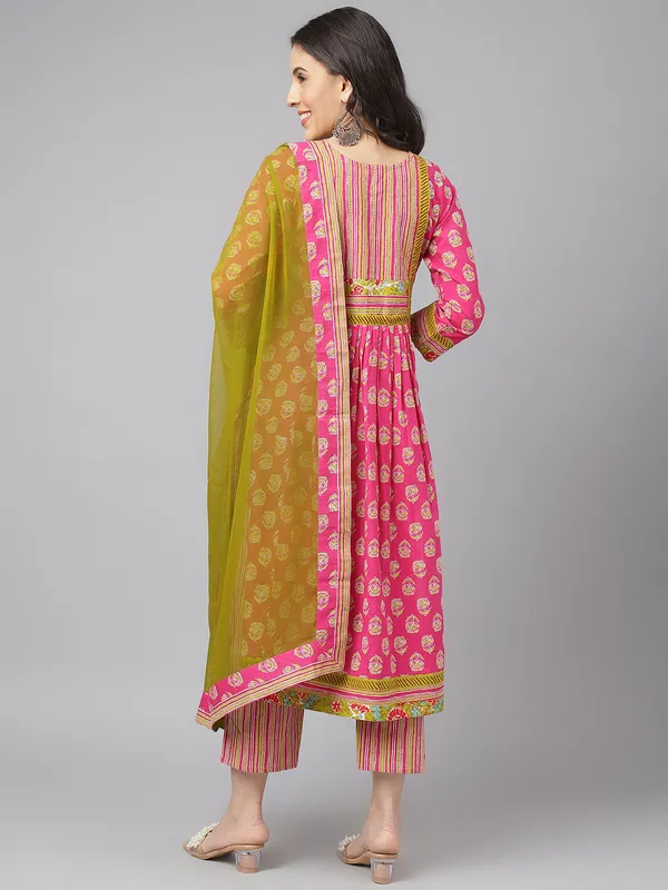 Cotton_Kurta_with_Trouser_&_Dupatta