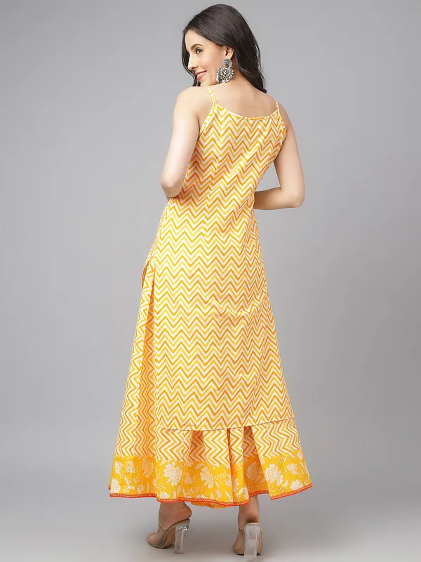 Cotton__four_piece_Kurta_with_Palazzos_with_Dupatta_&_Inner