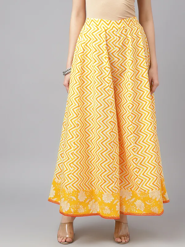Cotton__four_piece_Kurta_with_Palazzos_with_Dupatta_&_Inner