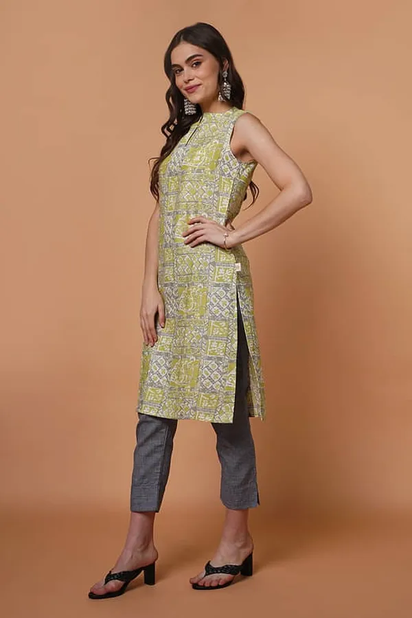 Green_Rayon_Sleeveless__kurta