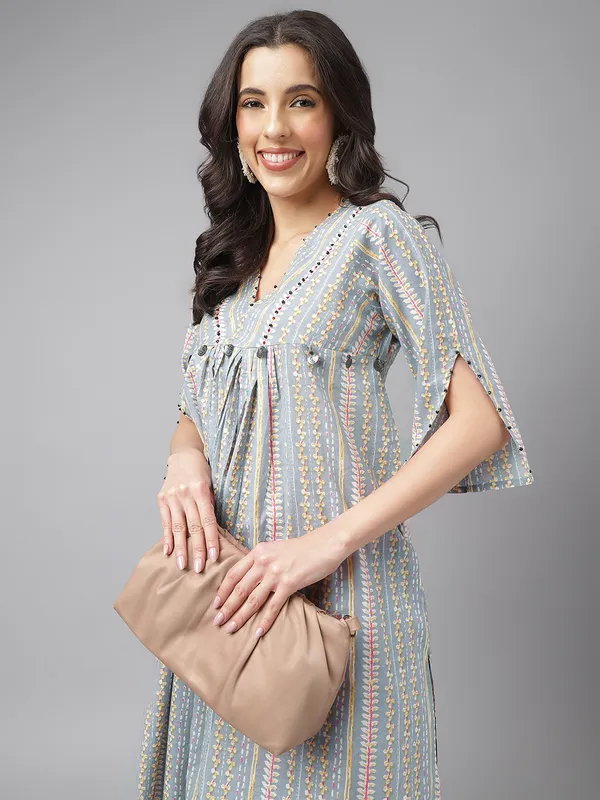 Grey_Digital__Print_Cotton_Kurta_with_Hand_Embellishment