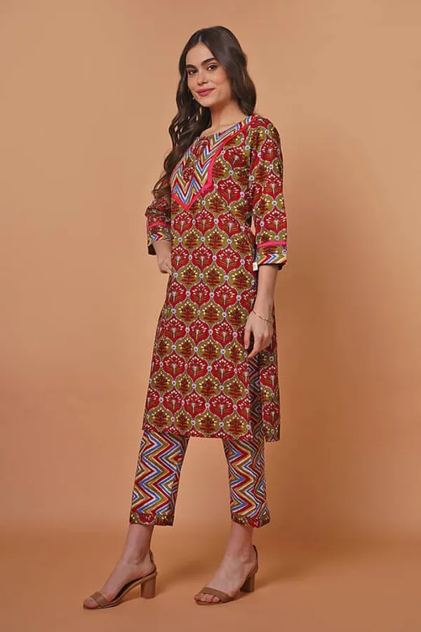 Raisa_Red_Kurta_Set