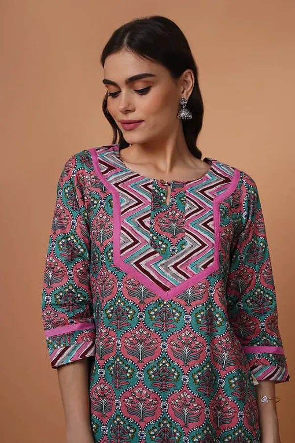 Pink__Cotton_Printed_Kurta_Set