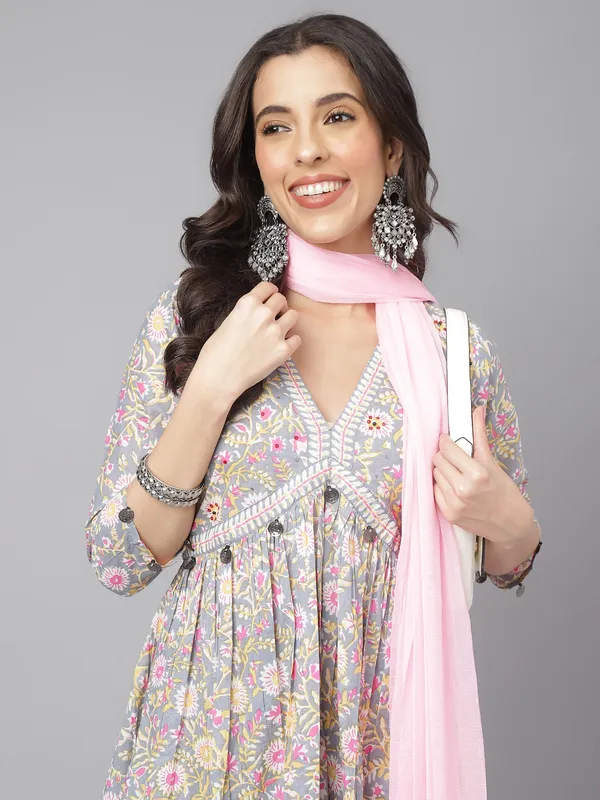 Grey_Floral_Kurta_Set_(Set_Of_3)