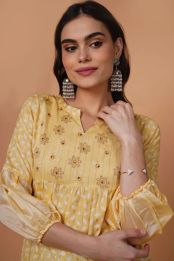 Yellow_Rayon_Puff_Sleeve_Top