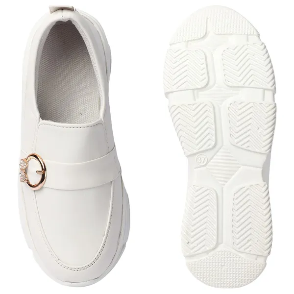 White_women_synthetic_leather_loafer_moccasins