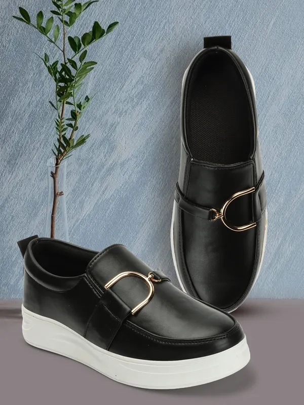 Black_women_synthetic_leather_loafer_moccasins