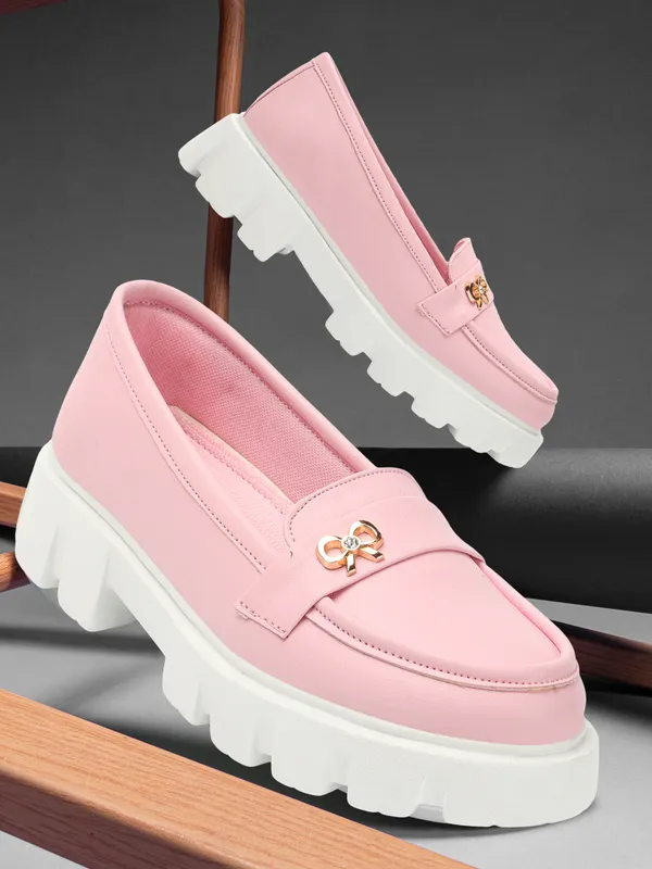 Pink_women_synthetic_leather_Chunky_loafer_moccasins