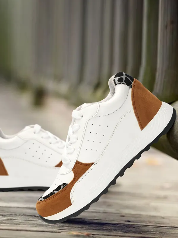 White_women_synthetic_&_velvet_fusion_flatform_sneakers