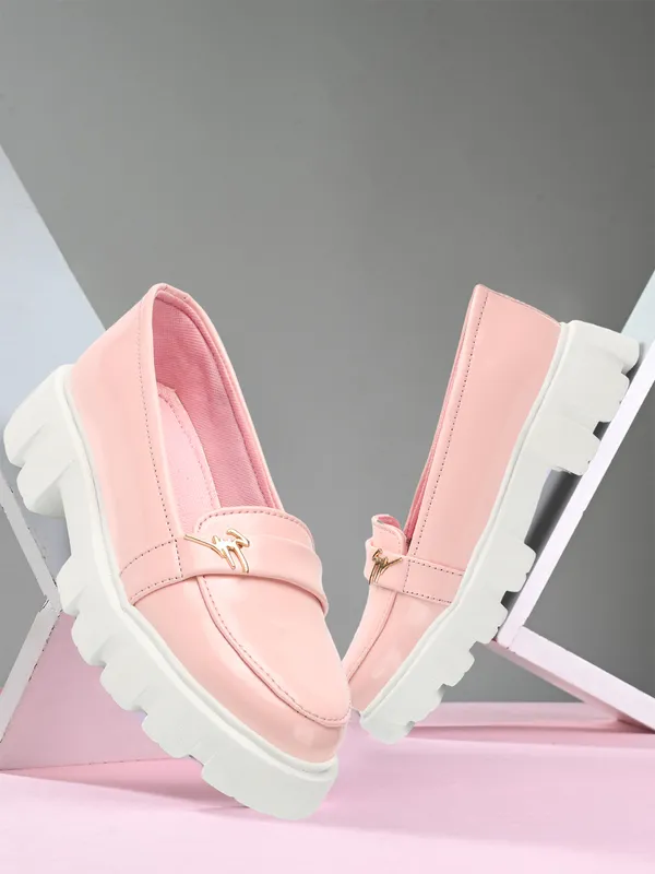 Pink_women_synthetic_patent_leather_Chunky_loafer_moccasins