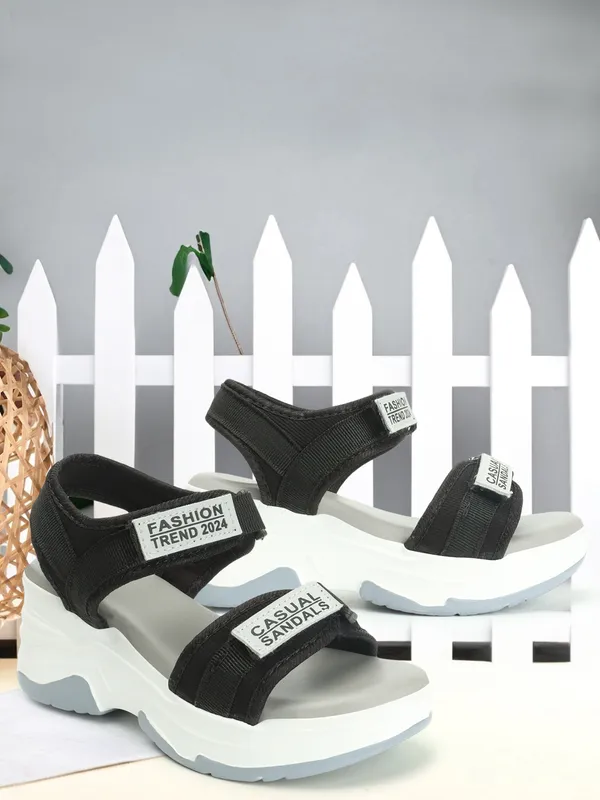 Grey_women_printed_Wedges_Sandals