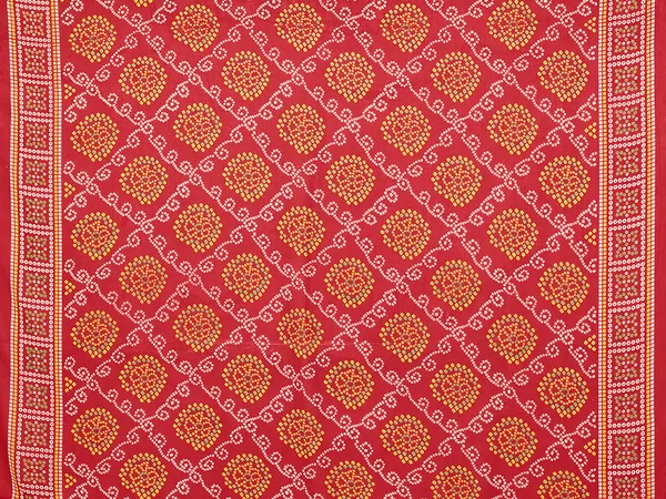 Striped,_Paisley,_Printed_Bollywood_Georgette_Saree_(Yellow)