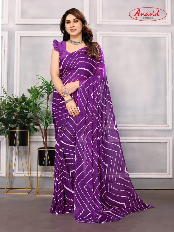 Graphic_Print_Bollywood_Georgette_Saree_(Purple)