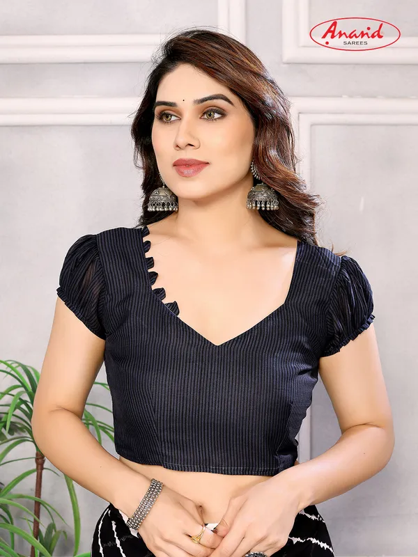 Floral_Print_Bollywood_Georgette_Saree_(Black)