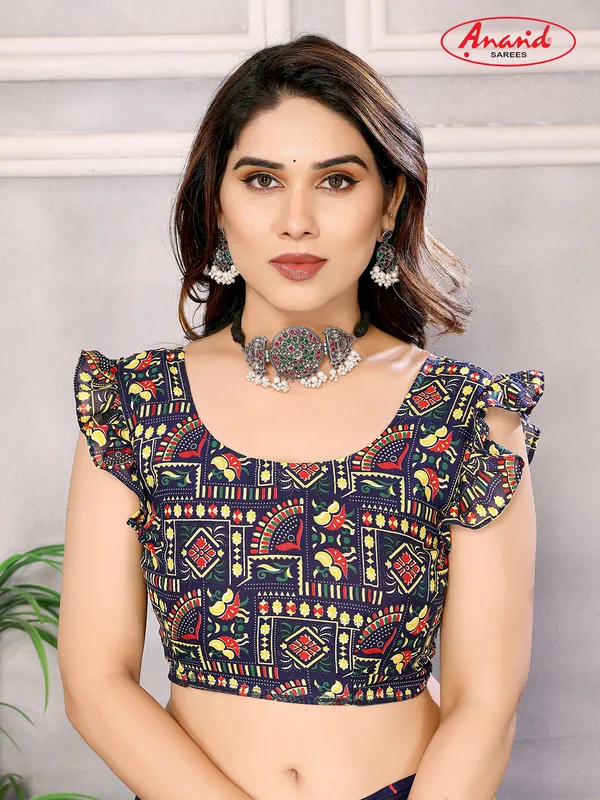 Striped,_Printed_Bollywood_Georgette_Saree_(Dark_Blue)