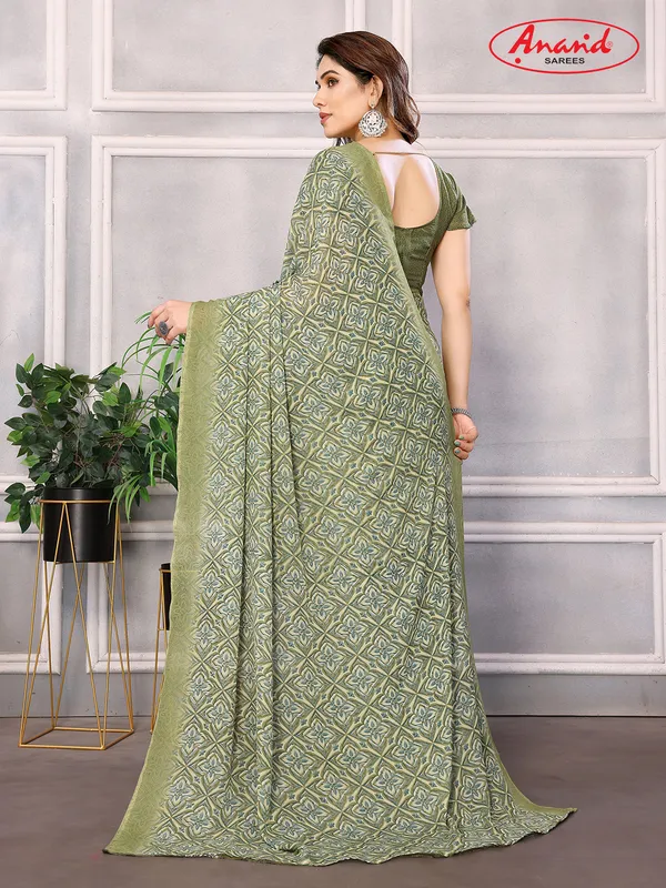 Paisley,_Printed_Bollywood_Georgette_Saree_(Green)